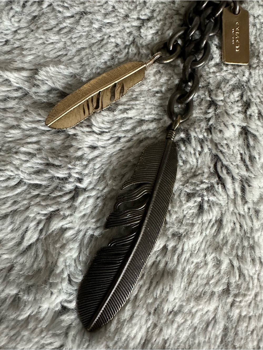 Coach Metal Feather Bag Charm Keychain - Picture 3 of 10
